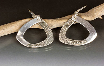 المنتجات المعدنية والحلى